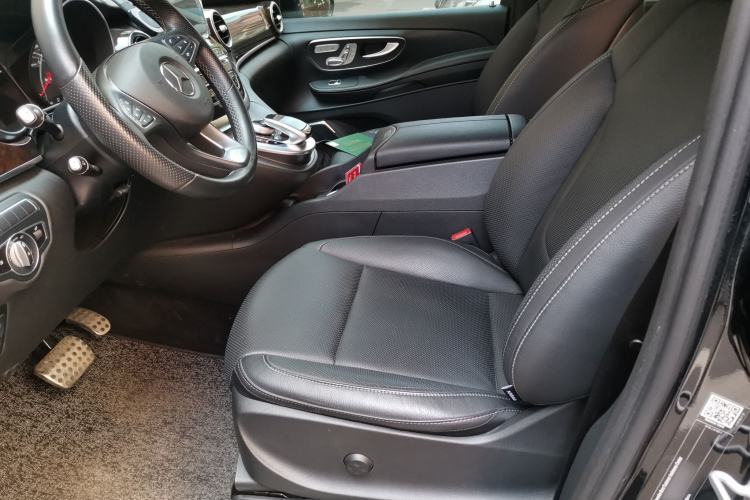 Used Mercedes-Benz V-Class 2018 V 260 Prestige Edition China VI Left Front Seat