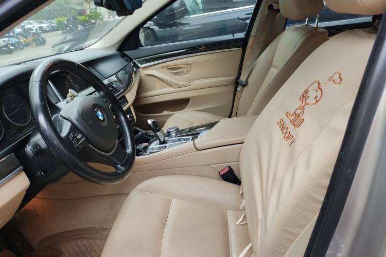 Used BMW 5 Series 2014 525Li Luxury Design Package Left Front Seat