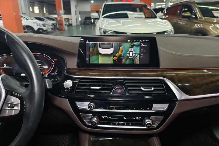 Used BMW 5 Series 2020 525Li Luxury Package