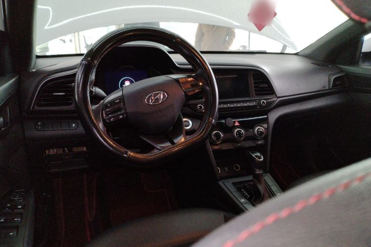 Used Hyundai Elantra (6th Generation / Lingdong) 2019 1.4T Dual-Clutch Xuan Dong · Dynamic Model