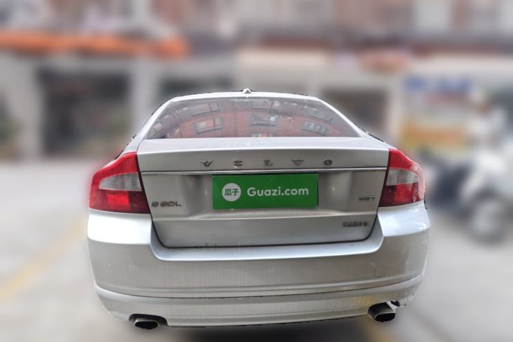 Used Volvo S80L 2010 2.5T Zhiya Edition
