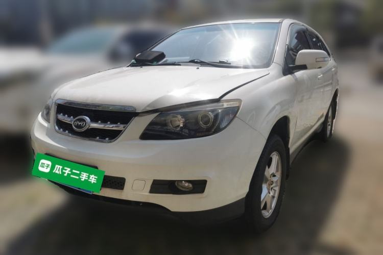 Used BYD S6 2014 2.0L Manual Luxury 5-Seater