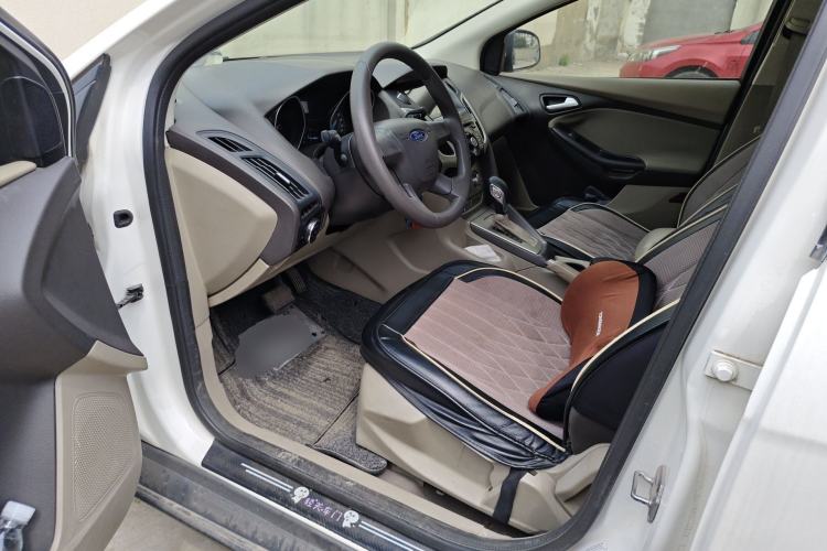 Used Ford Focus 2012 Sedan 1.6L Automatic Comfort Model