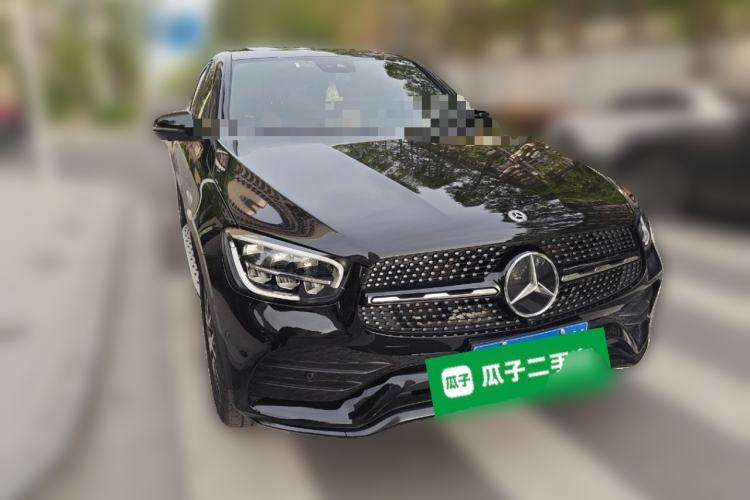 Used Mercedes-Benz GLC Coupe 2020 GLC 300 4MATIC Coupe SUV Front Right 45 Deg