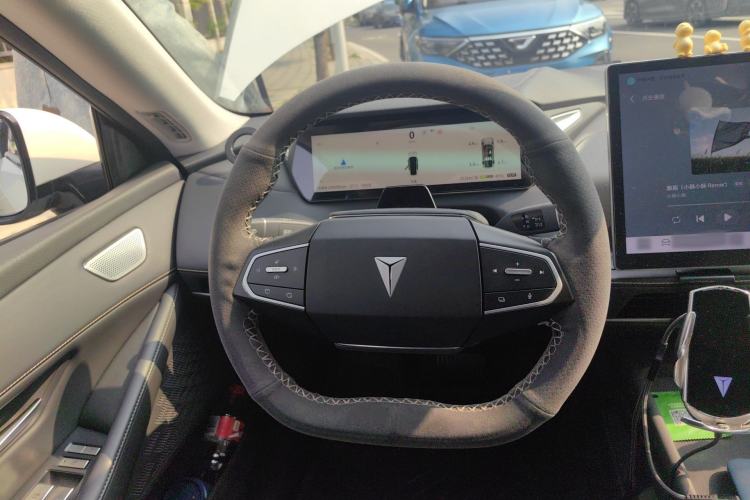 Used Deepal SL03 2022 515 Pure Electric Version Steering Wheel