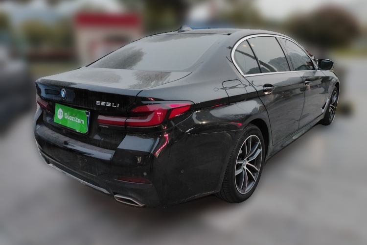 Used BMW 5 Series 2022 Second Facelift 525Li M Sport Package
