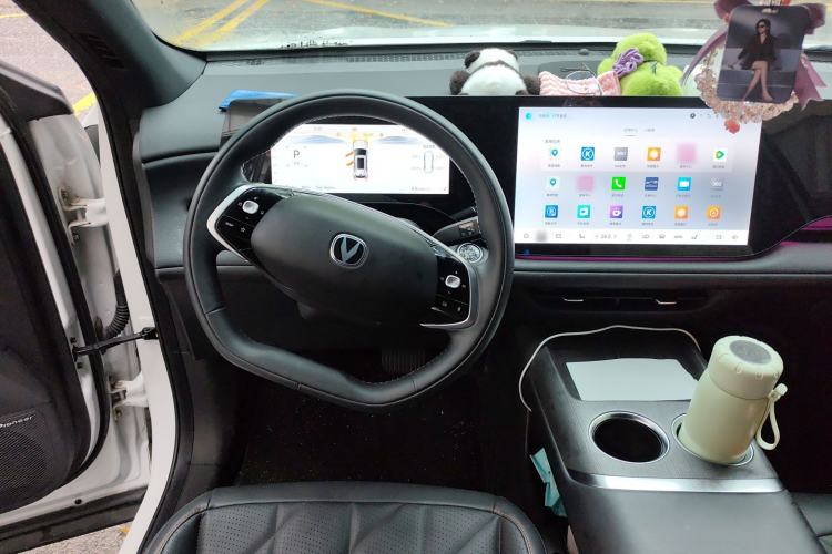 Used CHANGAN CS75 PLUS 2025 4th Generation 1.5T New Blue Whale Smart Flagship Version Steering Wheel