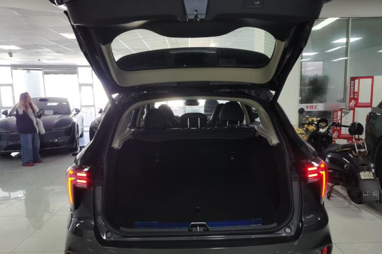 Used Lynk & Co 01 2024 2.0TD Two-Wheel Drive Global Pro