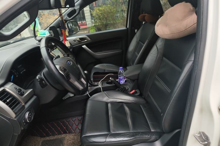 Used Ford Everest 2017 2.0T Gasoline Automatic 4x4 Luxury Edition 7 Seats