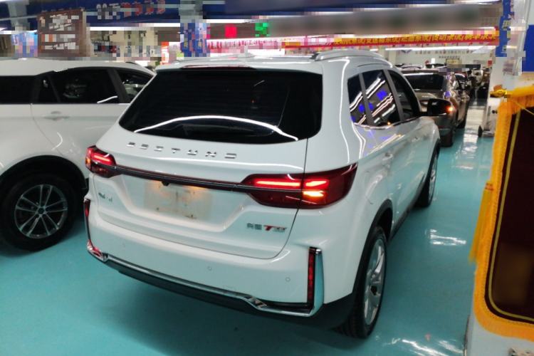 Used Bestune T33 2019 1.6L Automatic Connected Smart Cool Version China V Emission Standard