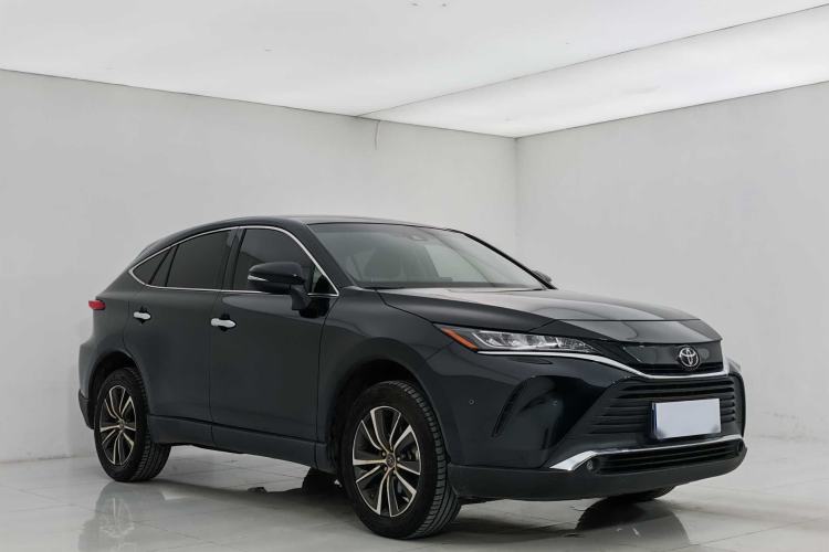 Used Toyota Harrier 2022 2.0L CVT Two-Wheel Drive Entry Version
