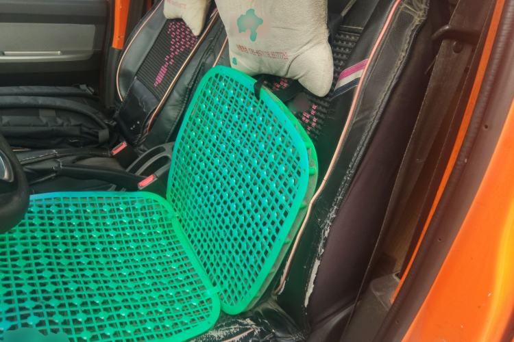 Used Wuling Rongguang EV 2020 Enclosed Window Version Base Model 2 Seats 300 KM Left Rear Seat