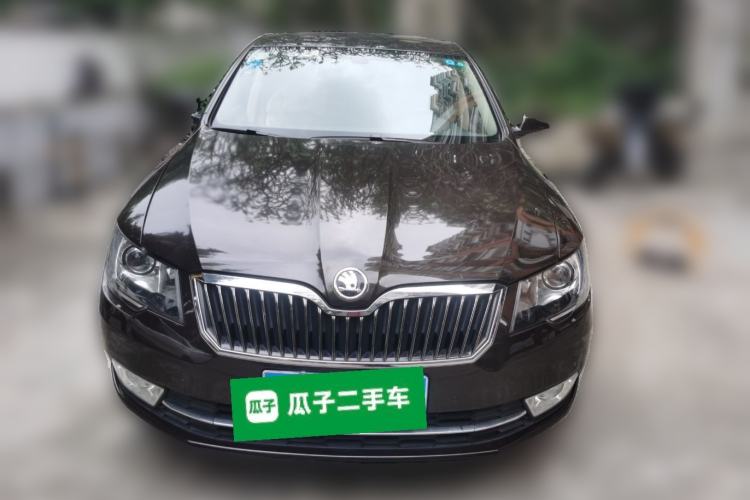 Used Skoda Superb 2013 1.8TSI Automatic Yashi Edition Front