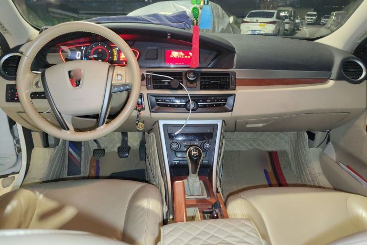 Used Roewe 550 2013 Classic Edition 550 1.8L Manual Luxury Model
