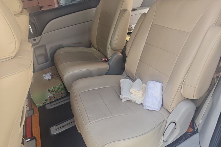 Used Mazda 8 2011 2.3L Deluxe Edition Left Rear Seat