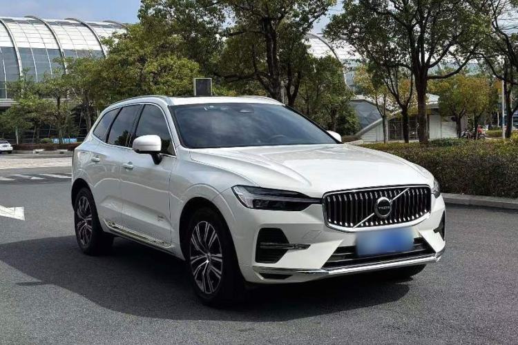 Used Volvo XC60 2022 B5 4x4 Smart Luxury Edition