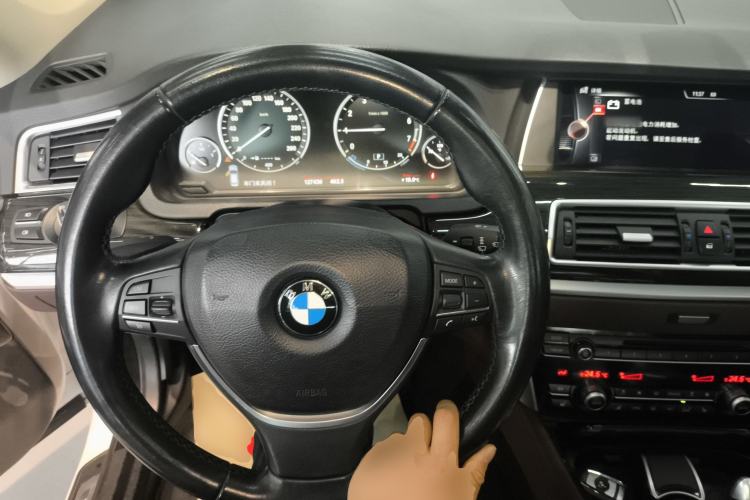 Used BMW 5 Series GT 2015 528i Luxury Edition