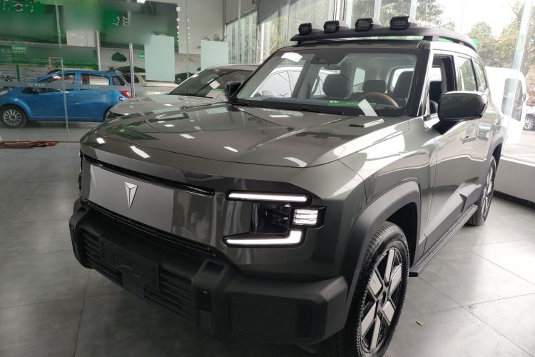 Used Deepal G318 2024 Four-Wheel-Drive Air Suspension Model