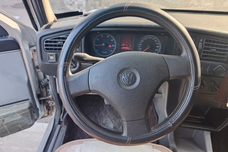 Used Volkswagen Jetta 2010 1.6L Partner
