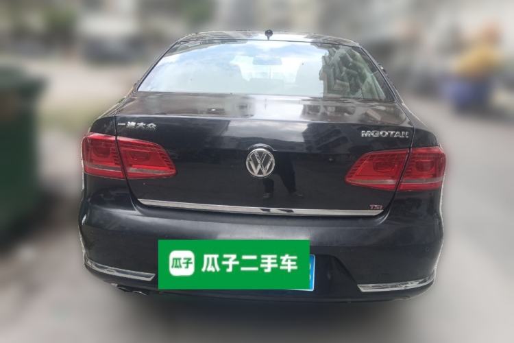 Used Volkswagen Magotan 2015 1.8TSI Advanced Model Rear