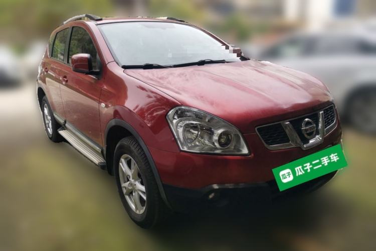 Used Nissan Qashqai 2011 2.0 XL Fire CVT 2WD Front Right 45 Deg