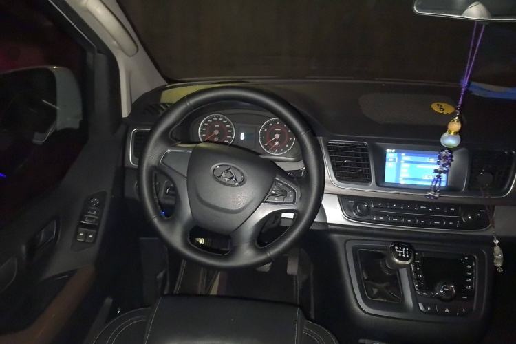 Used SAIC MAXUS G10 2018 PLUS 2.0T Manual Elite Edition
