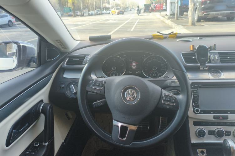 Used Volkswagen CC 2015 3.0 FSI V6 Steering Wheel