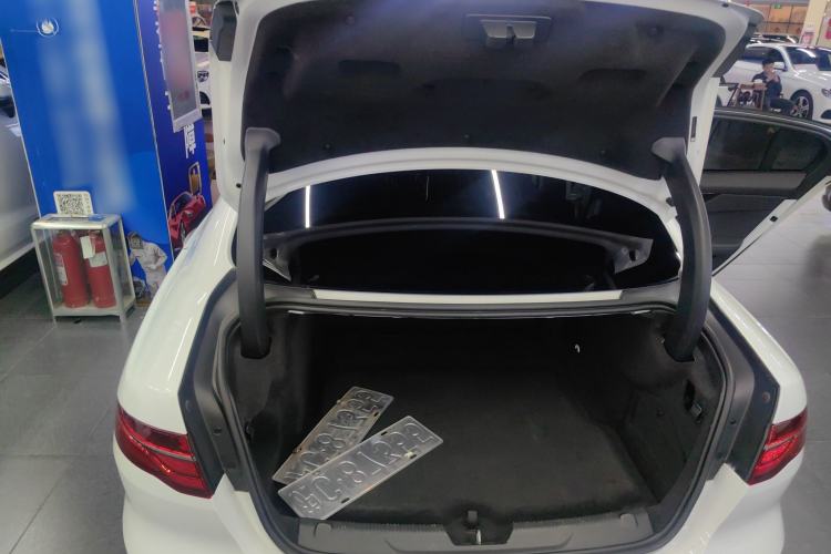 Used Jaguar XEL 2020 2.0T 250 PS SE Tech-Elegant Edition