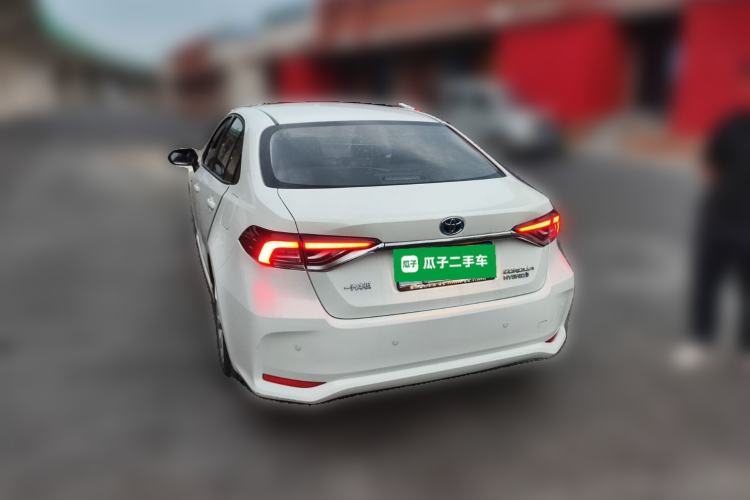 Used Toyota Corolla 2021 Dual-Motor 1.8L E-CVT Elite Edition