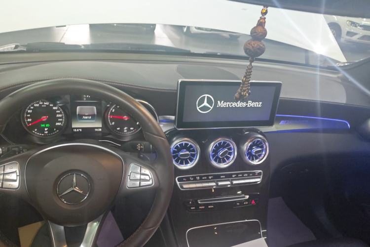 Used Mercedes-Benz GLC 2019 GLC 260 4MATIC Luxury Model