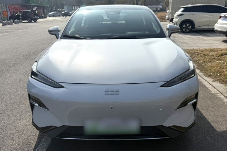 Used Geely Galaxy E8 2024 550 km Range Rear-Drive MAX