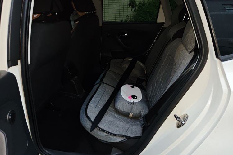 Used Volkswagen Polo 2014 1.4L Manual Fashion Edition
