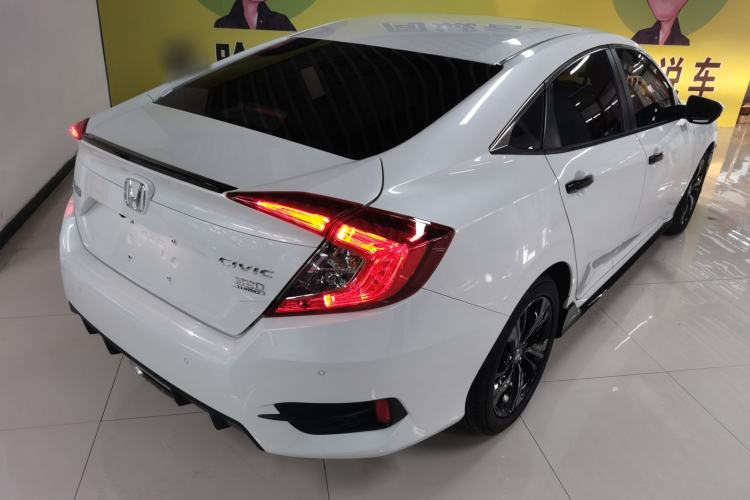 Used Honda Civic 2019 220TURBO CVT Dynamic Edition China VI Emission Standard