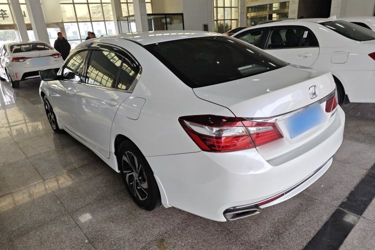 Used Honda Accord 2016 2.0L Elite Edition
