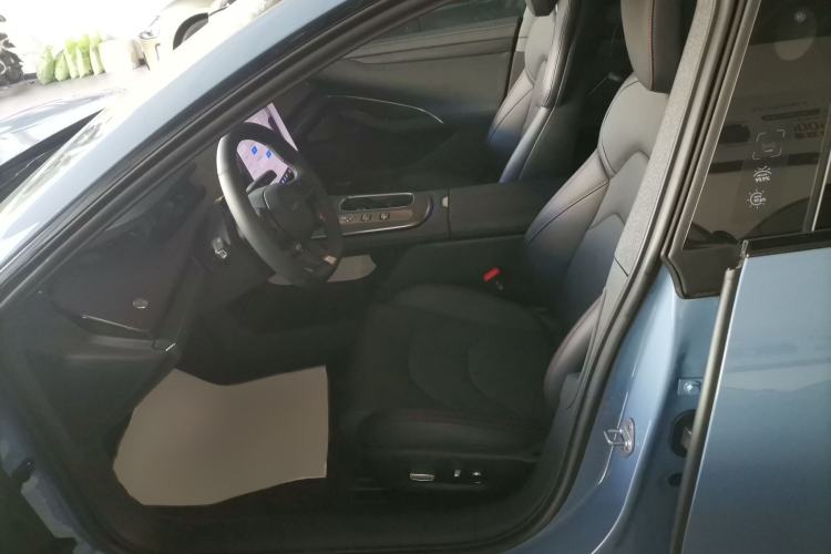 Used Xiaomi Auto SU7 2024 Rear-Drive Standard Founder Edition
