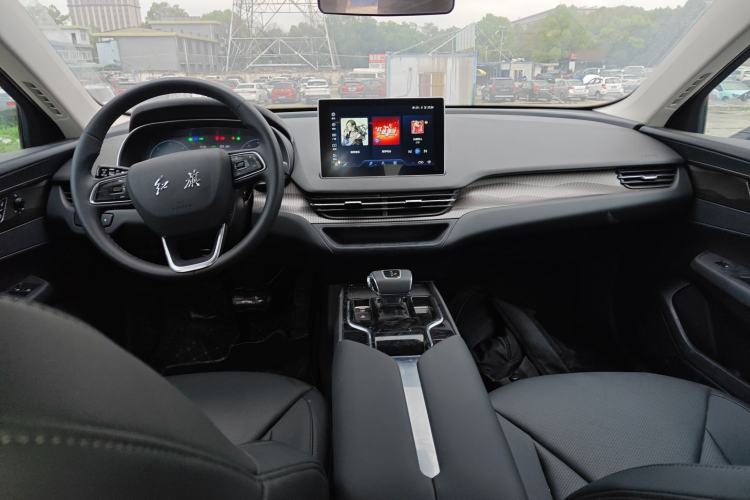 Used Hongqi E-QM5 2021 Online Booking Charging Basic Edition 5 Seats