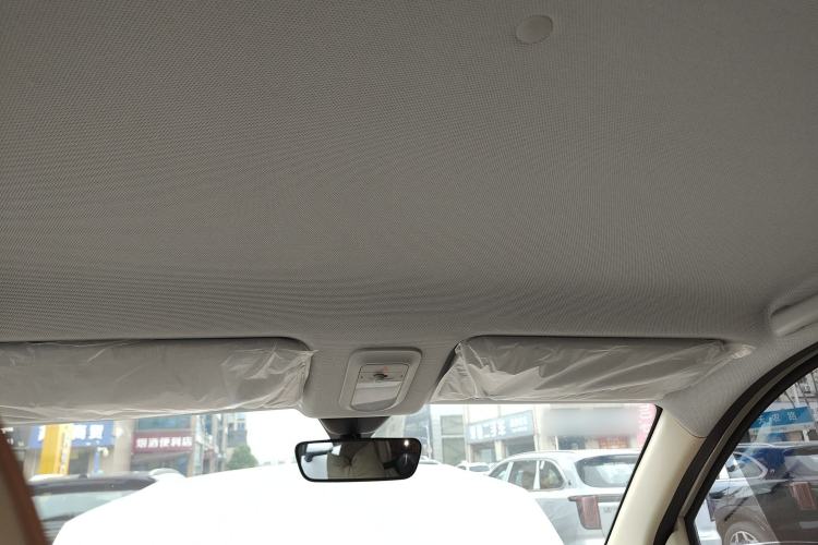 Used Wuling Hongguang MINIEV 2025 Four-Door Version Advanced Edition Headliner