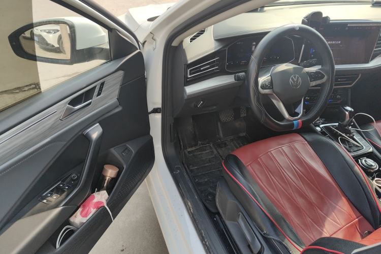 Used Volkswagen Sagitar 2023 280TSI DSG Excellence Edition Driver Seat