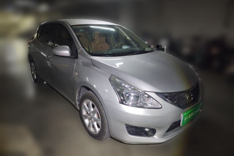 Used Nissan Tiida 2011 1.6L CVT Comfort Model Front Right 45 Deg