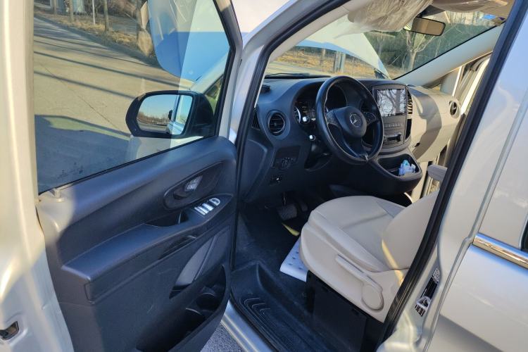 Used Mercedes-Benz Vito 2016 2.0T Elite Edition
