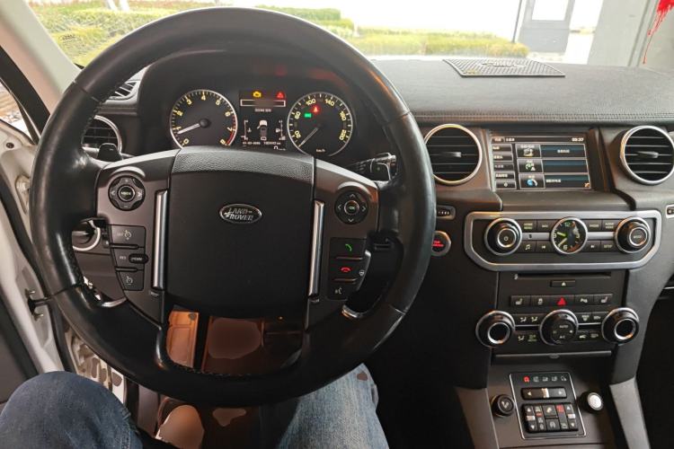 Used Land Rover Discovery 2015 3.0 SC V6 HSE
