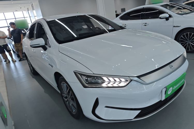 Used BYD Qin PLUS 2024 Honor Edition EV 510KM Leading Model
