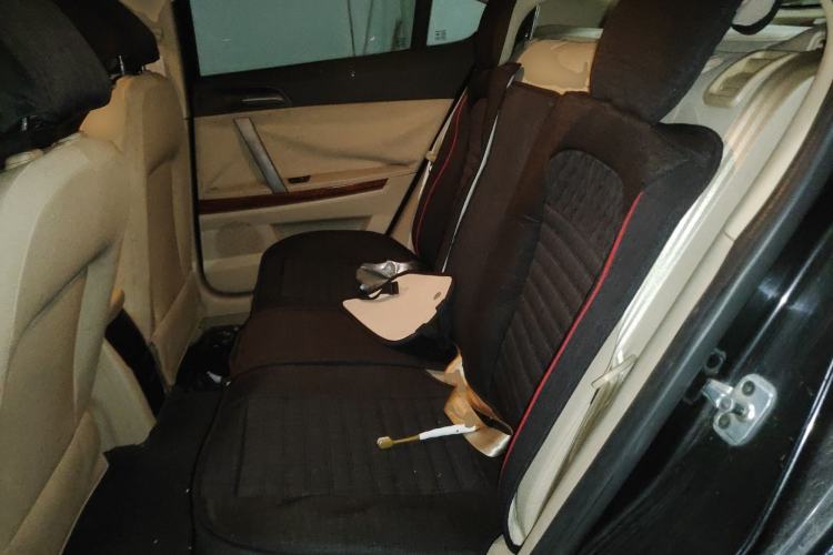 Used MG 6 2012 Hatchback 1.8L Automatic Drive Value Edition Left Rear Seat