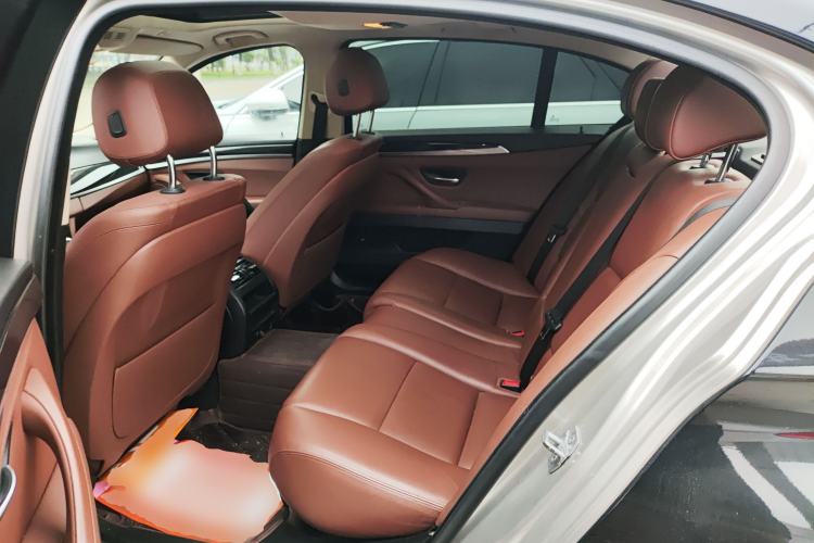 Used BMW 5 Series 2017 520Li Elegant Edition
