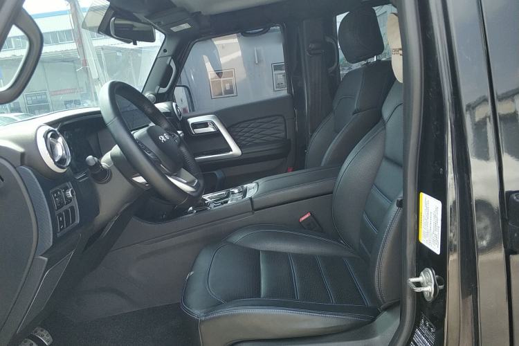 Used BAIC Off-Road BJ40 2023 2.0T Automatic Four-Wheel Drive Urban Hunter Edition Chivalrous Type Left Front Seat