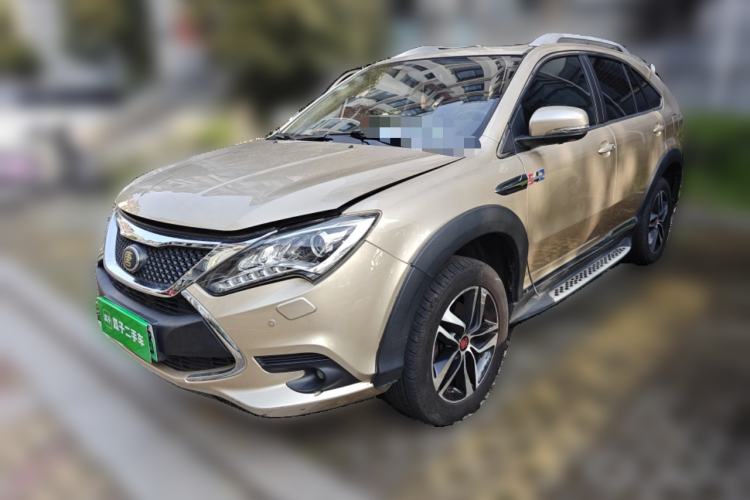 Used BYD Tang New Energy 2015 2.0T Four-Wheel-Drive Flagship Model