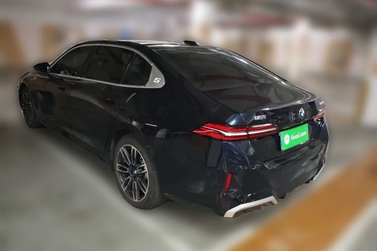 Used BMW 5 Series 2024 525Li M Sport Package