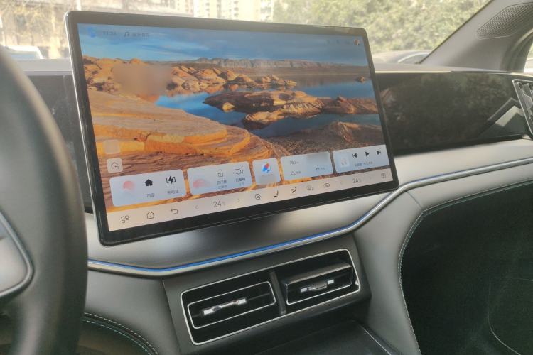 Used BYD Song L DM-i 2025 Intelligent Driving Version 160 km Beyond-Range Type Audio And AC Panel