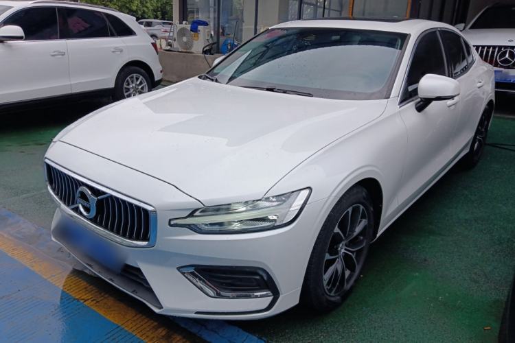 Used Volvo S60 2021 T4 Zhiyi Luxury Edition