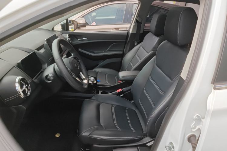 Used BYD Yuan New Energy 2019 EV360 Smart Connect Enjoyment Model
